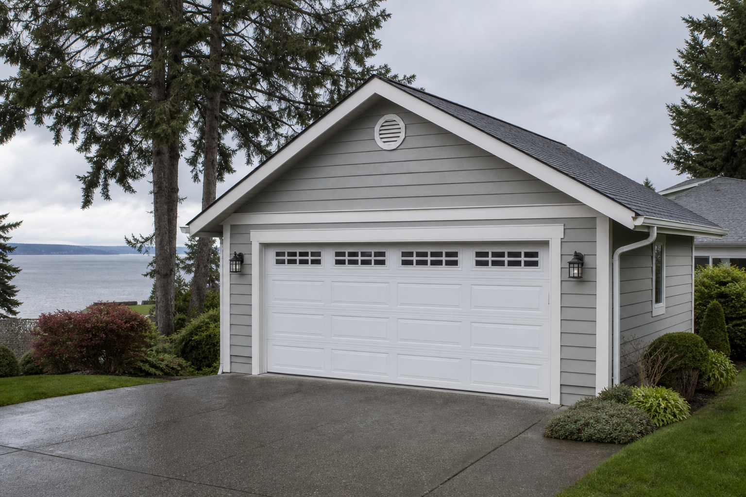 Detached garage in Edmonds, WA with a visible door in a quiet residential setting